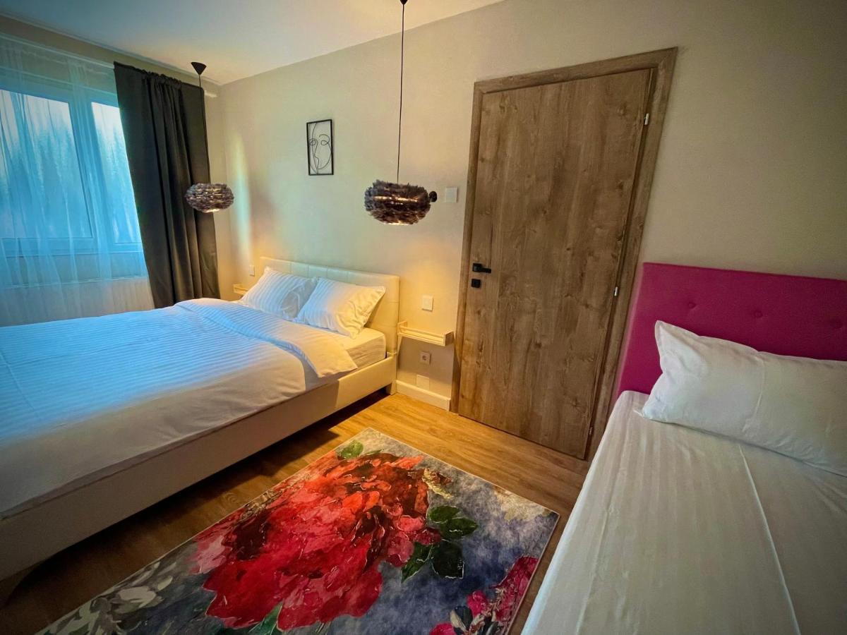 Best Place To Stay-Self Check In-24H Resita Buitenkant foto